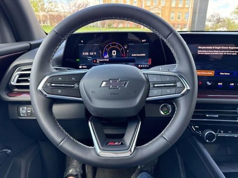 New 2026 Chevrolet Traverse Z71 AWD/4WD image 16