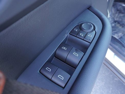 New 2025 Buick Enclave Preferred image 16