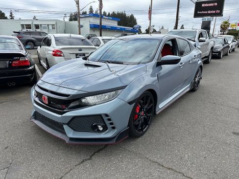 Used 2019 Honda Civic Type R image 1