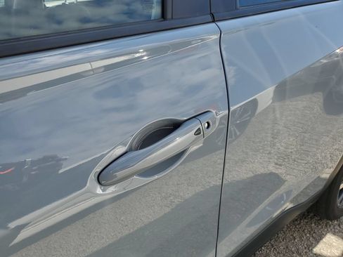Certified 2023 Nissan Kicks SV FWD image 17