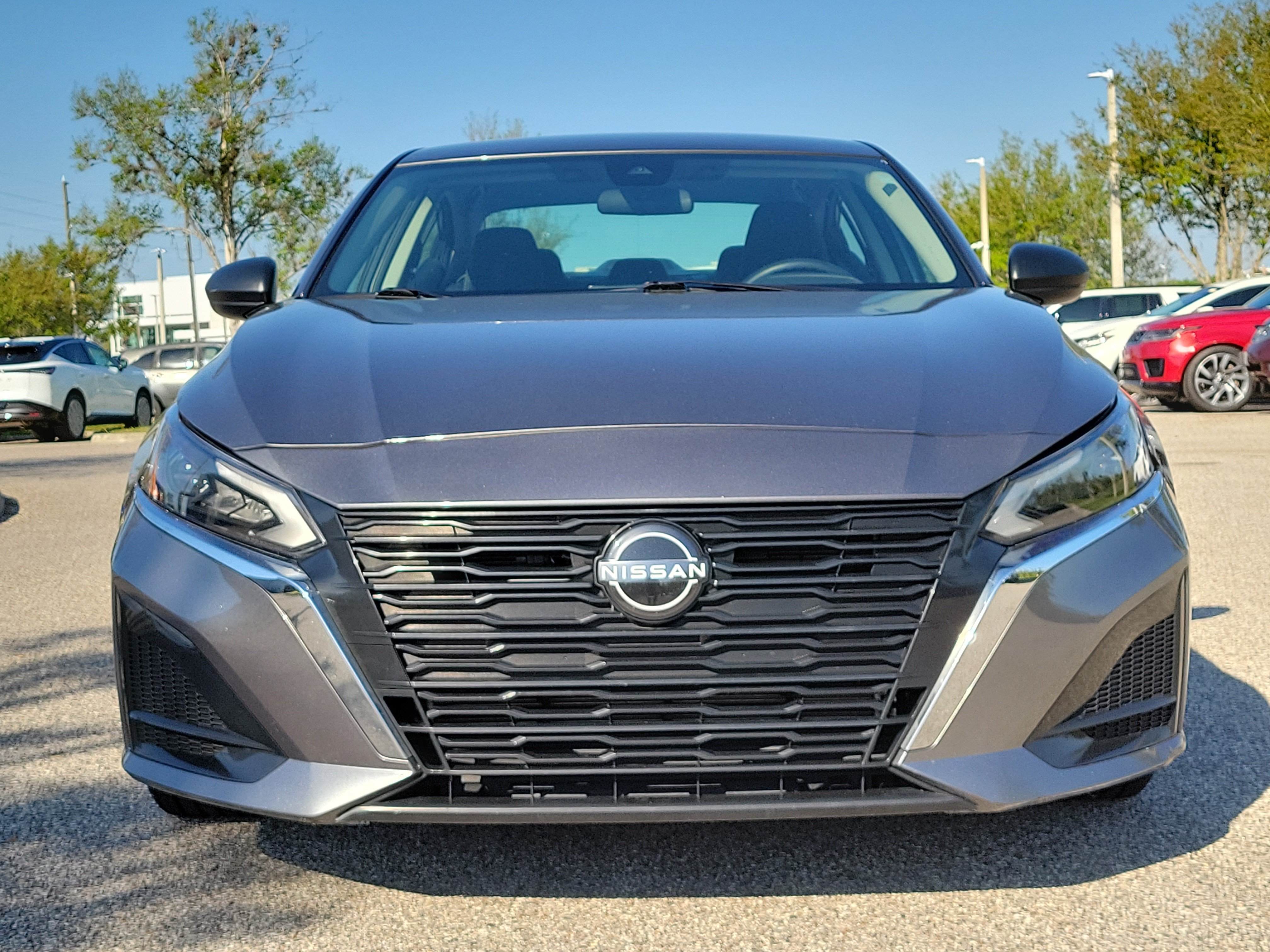 Certified 2024 Nissan Altima 2.5 SV FWD image 2