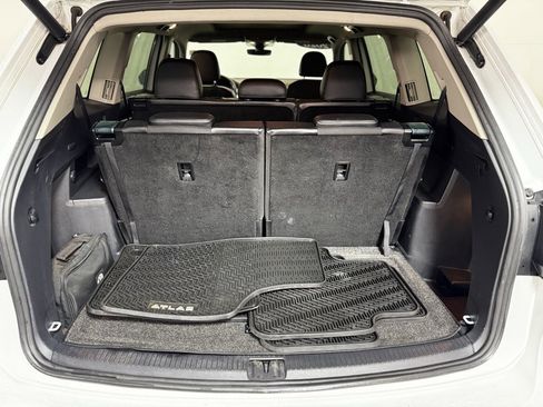 Used 2020 Volkswagen Atlas SE w/ Panoramic Sunroof Package image 6