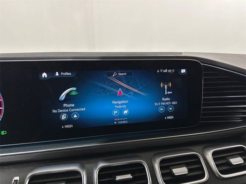 Used 2023 Mercedes-Benz GLS 450 4MATIC image 21