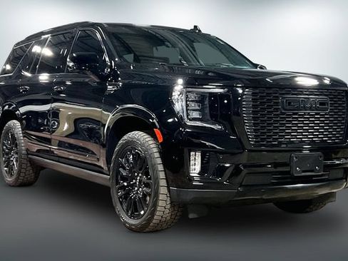 Used 2024 GMC Yukon Denali Ultimate AWD/4WD image 1