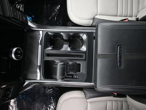 Used 2023 Ford F150 Lightning Platinum AWD/4WD image 16