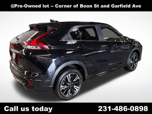 Used 2024 Mitsubishi Eclipse Cross SE AWD/4WD image 5