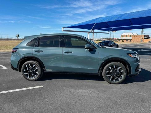 New 2026 Honda HR-V EX-L image 5