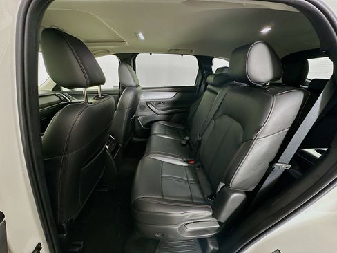 Used 2024 MAZDA CX-90 3.3 Turbo w/ Preferred Plus image 30