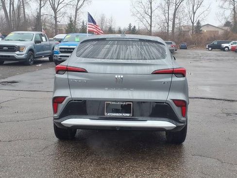 Used 2024 Buick Envista Sport Touring w/ Convenience I Package image 5