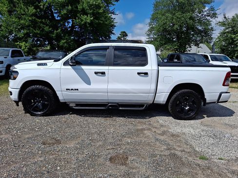 Used 2024 RAM 1500 Big Horn AWD/4WD image 2