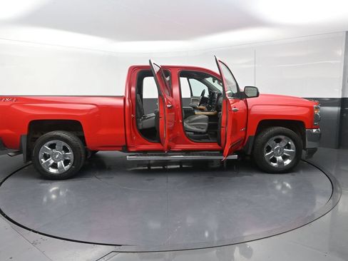 Used 2018 Chevrolet Silverado 1500 LTZ w/ Sport Package AWD/4WD image 39