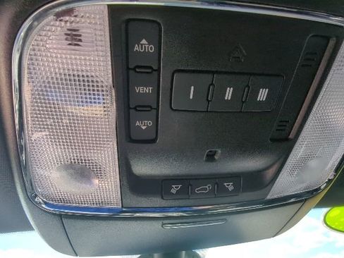 Certified 2020 Dodge Durango R/T w/ Blacktop Package AWD/4WD image 23