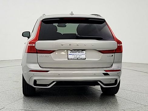 Used 2024 Volvo XC60 B5 Ultimate w/ Protection Package Premier AWD/4WD image 6