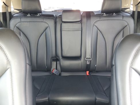 Certified 2023 Lincoln Nautilus Reserve w/ Luxury Package image 19