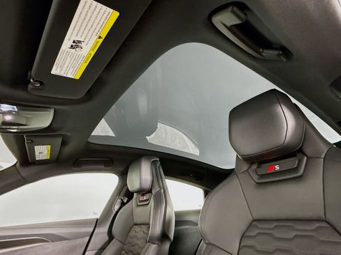 New 2026 Audi S e-tron GT Premium Plus image 22