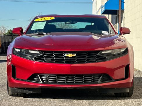 Used 2023 Chevrolet Camaro LT image 9