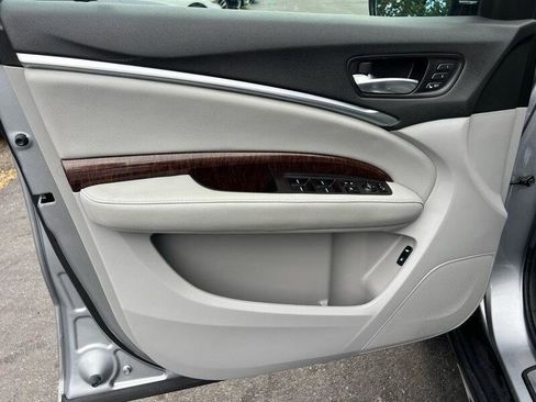 Used 2020 Acura MDX SH-AWD image 30