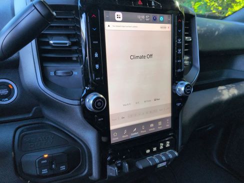 New 2026 RAM 2500 Tradesman AWD/4WD image 27