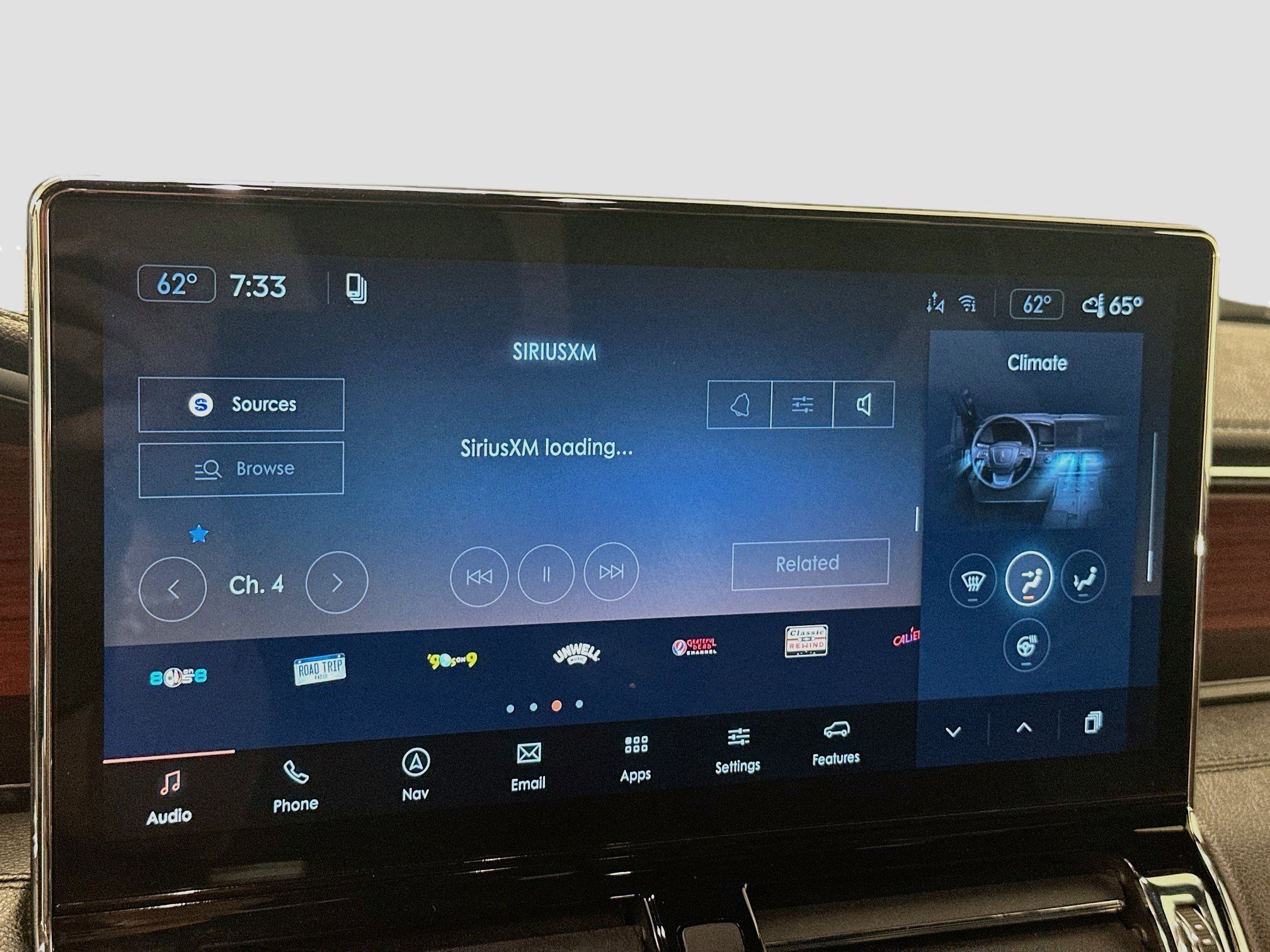 Used 2024 Lincoln Navigator Premiere AWD/4WD image 21