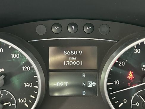 Used 2007 Mercedes-Benz GL 450 4MATIC image 9