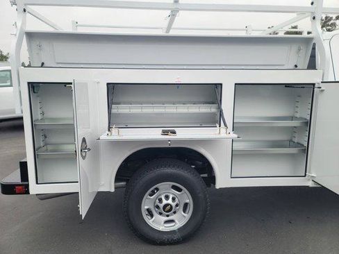 Used 2026 Chevrolet Silverado 2500 W/T w/ WT Convenience Package RWD image 32