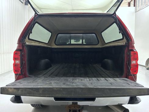 Used 2018 Chevrolet Silverado 2500 LTZ w/ Duramax Plus Package image 21