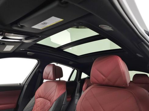 Used 2027 BMW X6 M60i w/ Executive Package AWD/4WD image 13