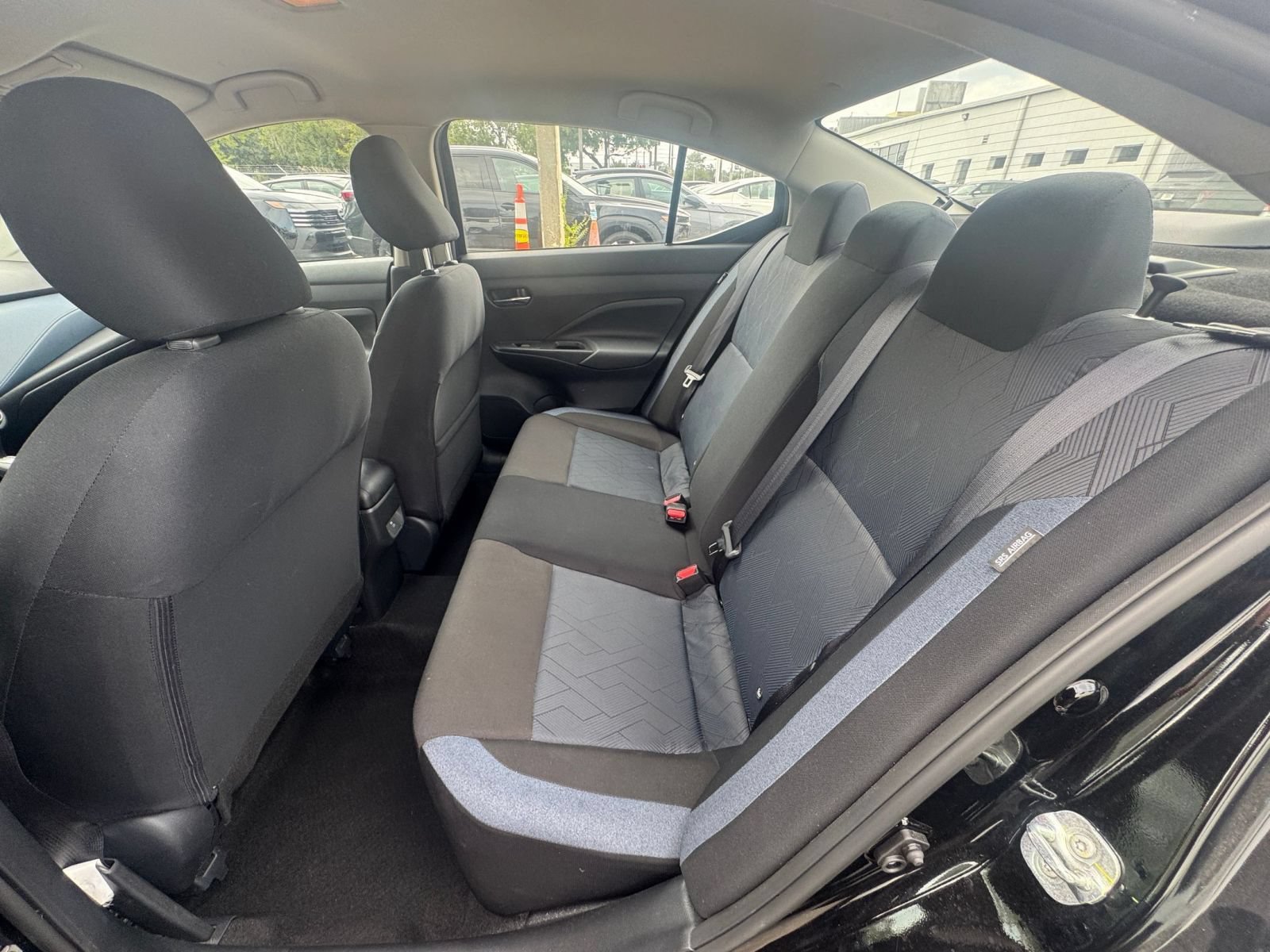 Used 2025 Nissan Versa SV FWD image 22