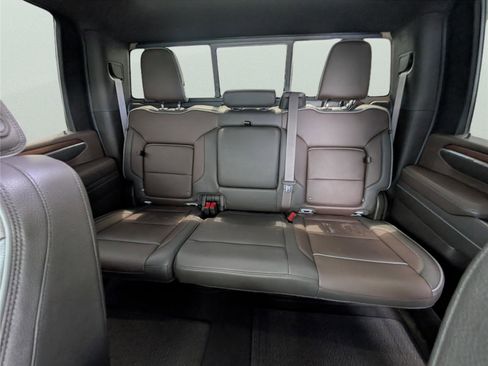 Used 2024 GMC Sierra 2500 Denali w/ Denali Reserve Package AWD/4WD image 13
