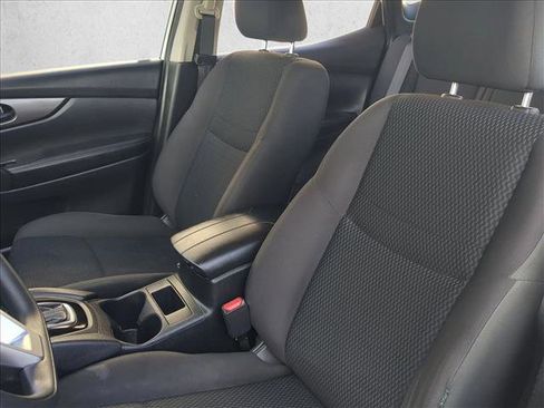 Used 2018 Nissan Rogue Sport S w/ S Appearance Package FWD image 15