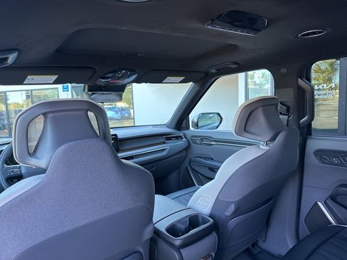 New 2026 Kia EV9 GT-Line image 25