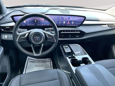 Used 2025 Buick Enclave Preferred AWD/4WD image 20