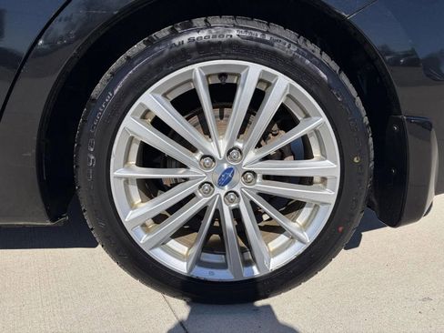 Used 2016 Subaru Impreza 2.0i Limited AWD/4WD image 9