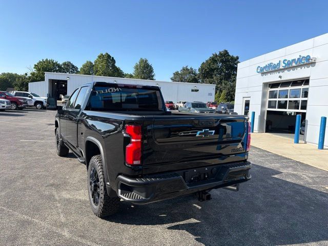 New 2026 Chevrolet Silverado 2500 High Country w/ Midnight Edition AWD/4WD image 12