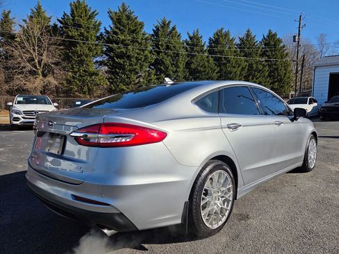 Used 2020 Ford Fusion SE FWD image 7