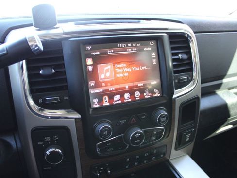 Used 2015 RAM 2500 Laramie image 20