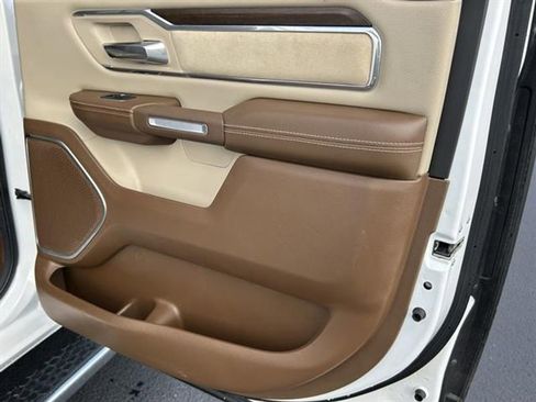 Used 2022 RAM 1500 Laramie image 25