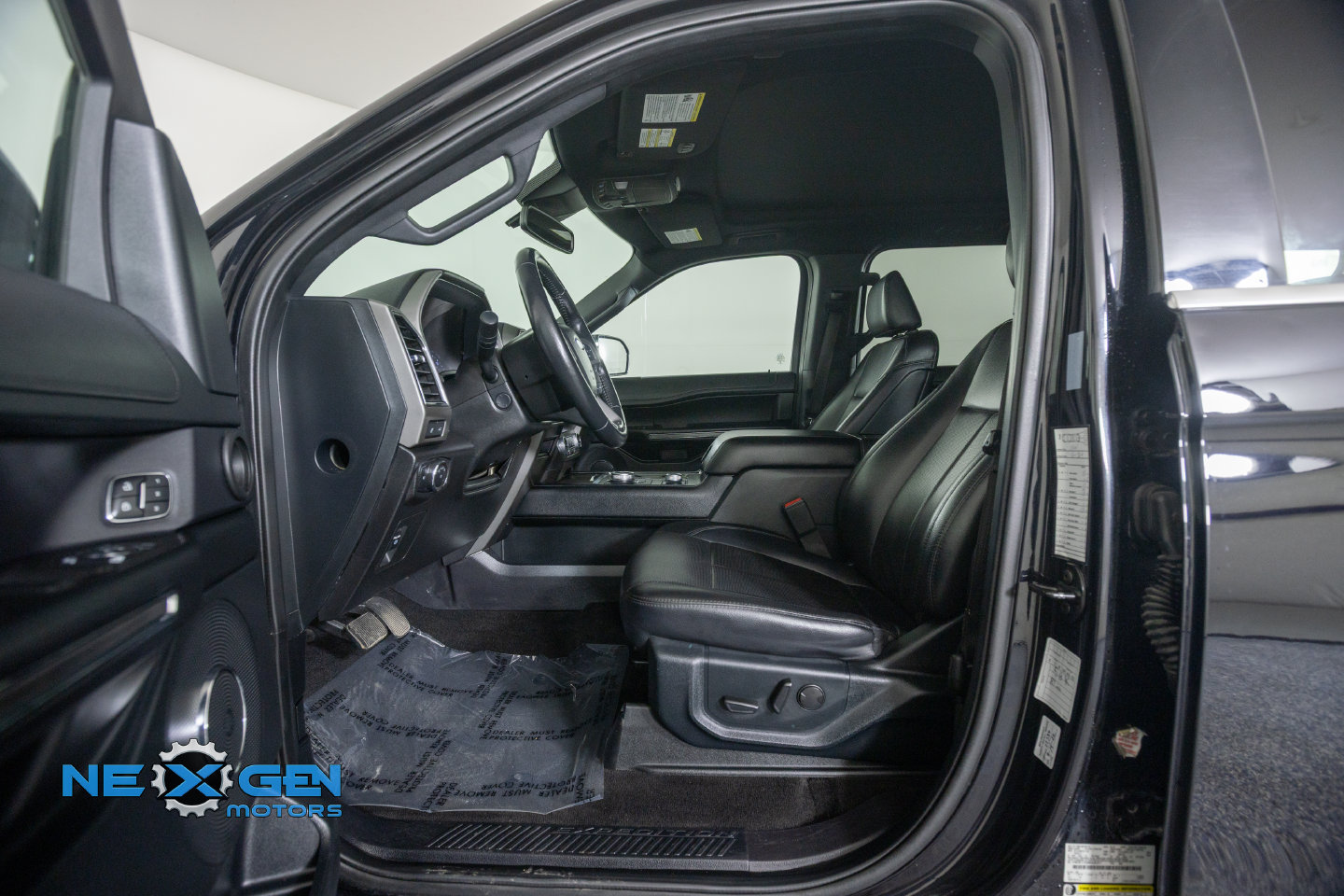 Used 2021 Ford Expedition Max XLT AWD/4WD image 13