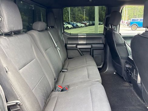 Used 2018 Ford F150 XLT w/ Equipment Group 302A Luxury AWD/4WD image 30