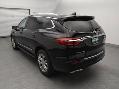 Used 2020 Buick Enclave Avenir w/ Avenir Technology Package FWD image 5