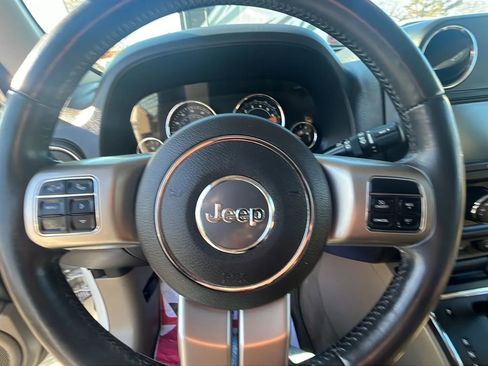 Used 2014 Jeep Patriot Limited w/ Sun/Sound Group image 19