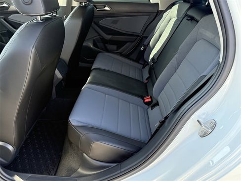 New 2026 Volkswagen Jetta SE image 24