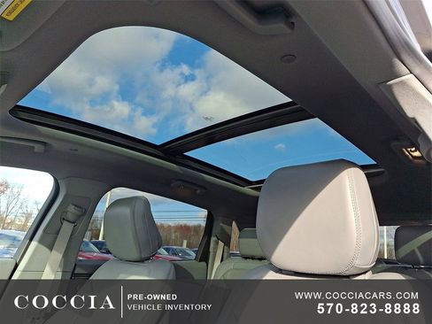 Used 2020 Lincoln Nautilus Reserve image 14