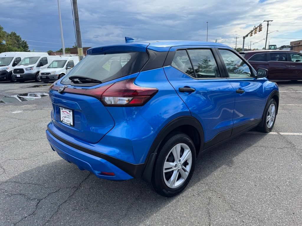 Used 2024 Nissan Kicks S w/ Interior Electronics Package FWD image 7