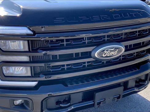 Certified 2024 Ford F350 Lariat w/ Tremor Off-Road Package image 29