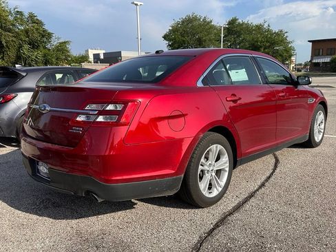 Certified 2018 Ford Taurus SEL w/ Equipment Group 201A FWD image 4
