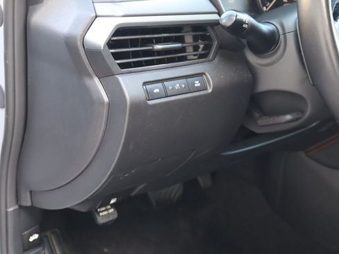 Used 2025 Nissan Altima 2.5 SR FWD image 21