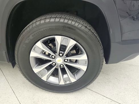 Used 2025 Chevrolet Equinox LT w/ Safety and Technology Package image 28