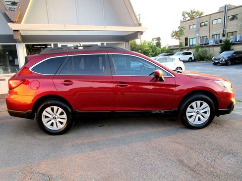 Used 2015 Subaru Outback 2.5i Premium AWD/4WD image 10
