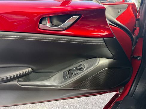 Used 2022 MAZDA MX-5 Miata Grand Touring image 27